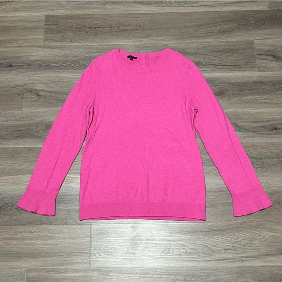 Talbots Sweaters - Talbots Medium Sweater Pink Flutter Sleeve Lambswool Blend Buttons Round Neck